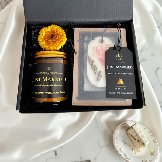 Just Married Gift Pack
